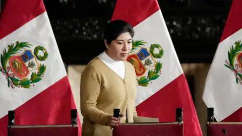 Peru Breaks Diplomatic Relations with Mexico Following Asylum Grant to Ex-PM