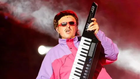 US Musician Oliver Tree Dies in Fatal Helicopter Collision in Brazil