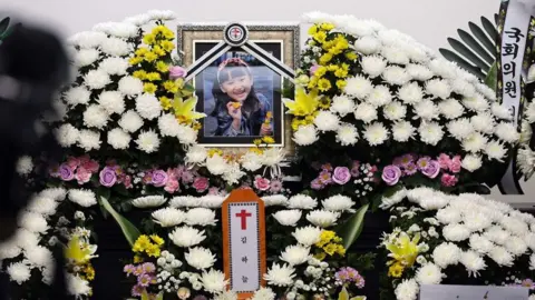 Life Sentence for Teacher Who Fatally Stabbed 8-Year-Old in South Korea