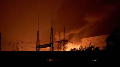 Escalating Attacks: Russian Strikes Cause Power Outages in Kyiv
