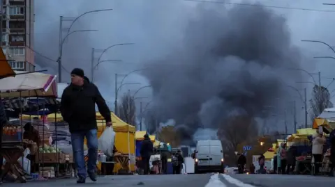 Russia's Escalation of Attacks Forces Ukraine to Revisit Strategies of Resistance and Negotiation