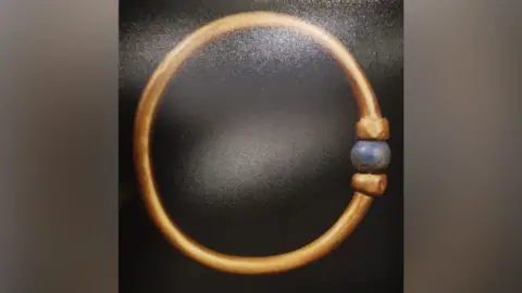 Ancient Egyptian Treasure: Stolen 3,000-Year-Old Bracelet Melted Down