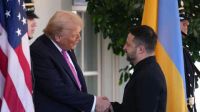 Ukrainian President Volodymyr Zelensky concluded a meeting with U.S. President Donald Trump without securing the desired Tomahawk missiles, amid ongoing discussions about the war in Ukraine.