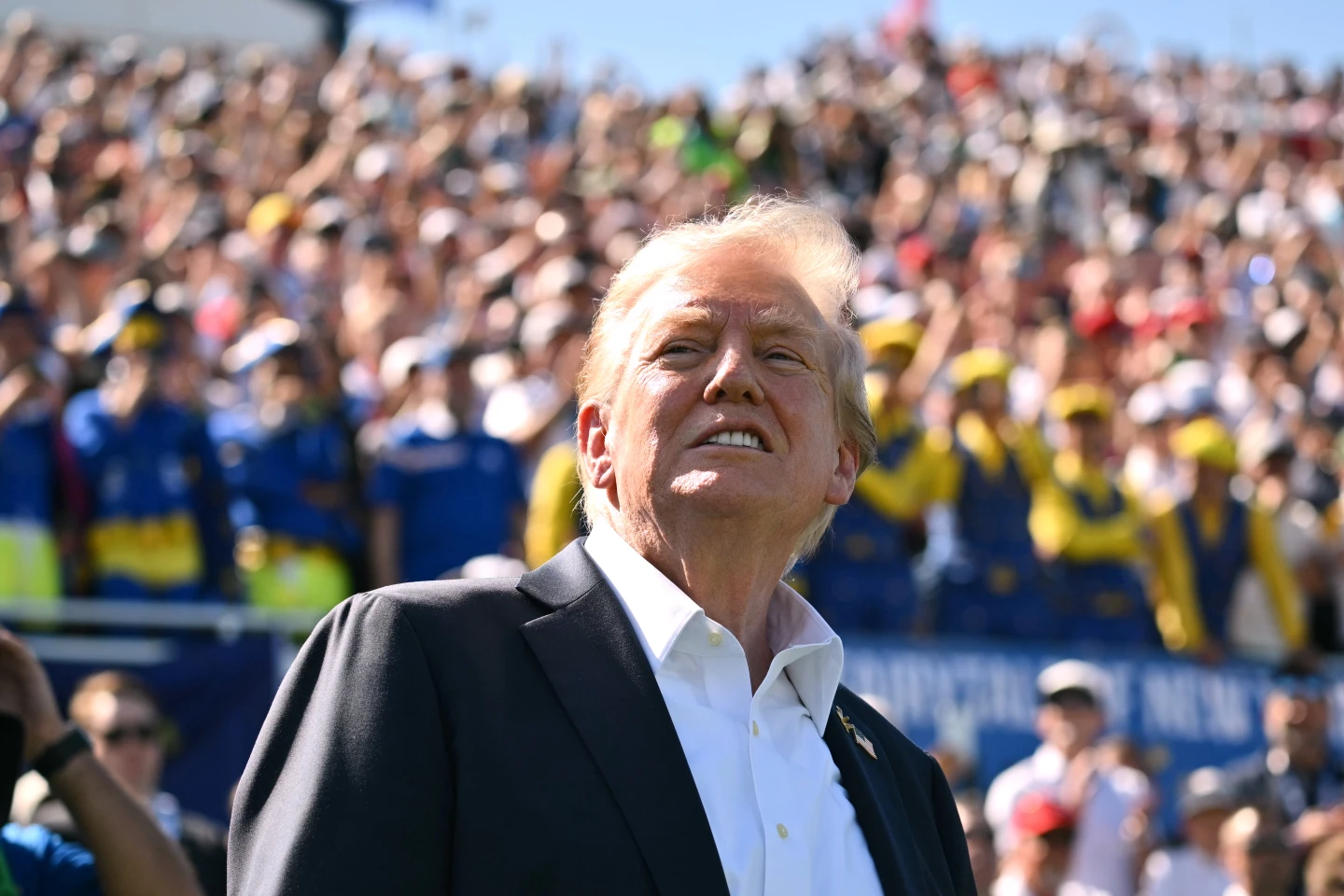 Trump Blames Democrats as Government Shutdown Looms