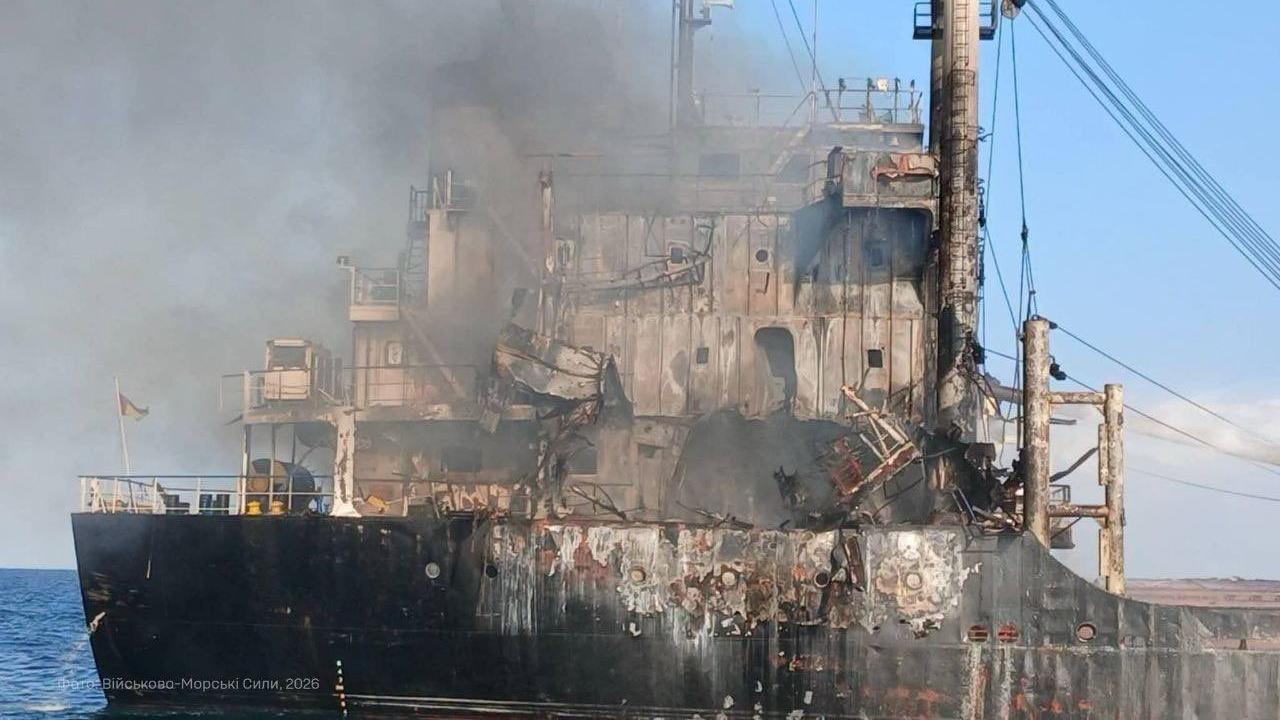 Ten Killed as Russia Intensifies Attacks on Black Sea Cargo Ships