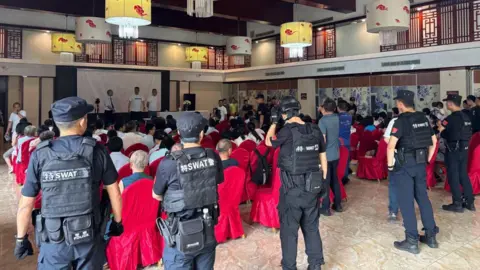 Chinese Underground Church Leaders Detained During Sunday Service Raid