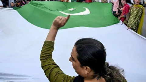 Tragic Discovery: Bodies of Three Transgender Women Found in Karachi, Pakistan