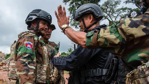 Renewed Clashes Erupt Between Thailand and Cambodia as US-Brokered Ceasefire Fails