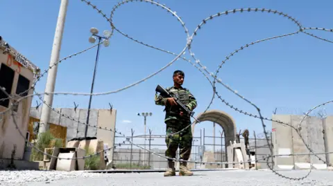 Taliban Official Rejects Trump's Claims on Reclaiming Bagram Airbase