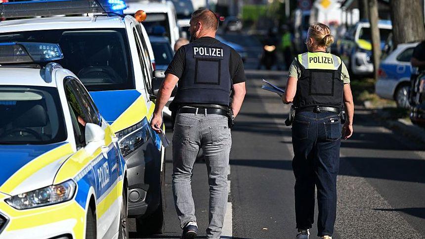 Two Dead in Domestic Violence Incident at School Near Berlin
