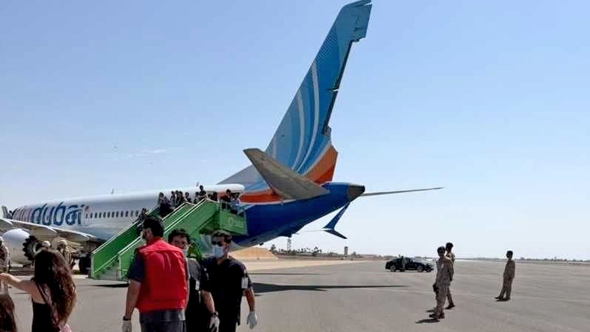 Australia probes links to Flydubai co‑pilot after axe attack on flight to Israel