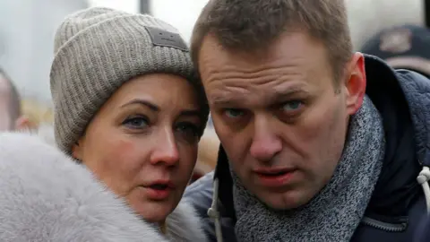 Yulia Navalnaya Alleges Poisoning of Alexei Navalny in Prison