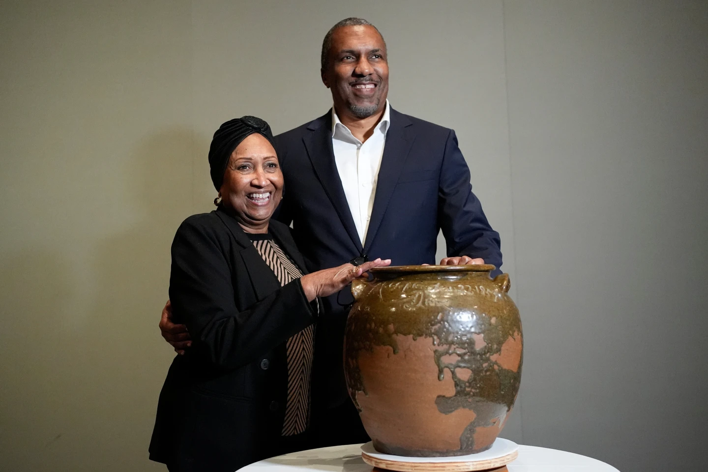 Descendants of Enslaved Potter David Drake Reclaim His Artworks in Historic Restitution
