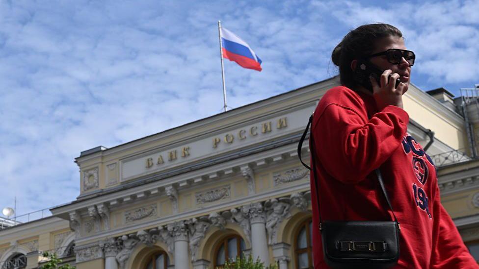 Moscow Restaurant Bomb: On‑Scene Report from BBC Russia Editor Steve Rosenberg