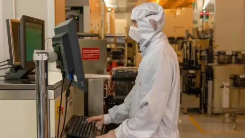 Dutch Government Seizes Control of China-Owned Chipmaker Nexperia