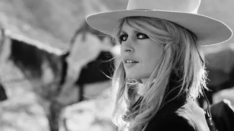 Brigitte Bardot Foundation Alerts Fans of Scam Memorabilia Following Actress's Death