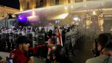 Tensions Rise in Tbilisi as Protesters Clash with Police at Presidential Palace