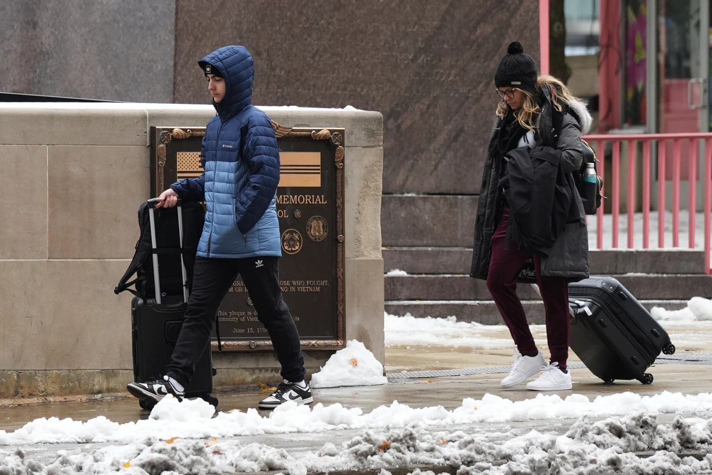 Southeastern U.S. Faces Record-Low Temperatures and Winter Weather Challenges