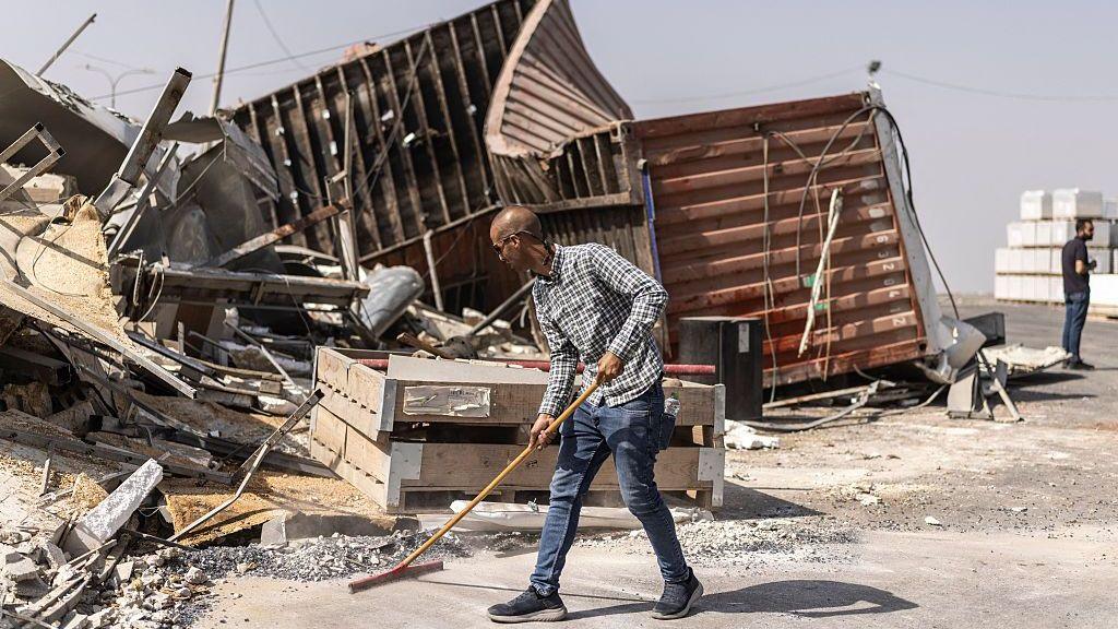Hebron Under Attack: Demolition Sagas Behead Households
