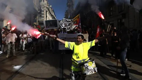 Protests Erupt in France Amid New Prime Minister's Inauguration