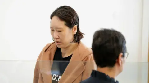 Trial of Hakyung Lee Begins Over Alleged 'Suitcase Murders' in New Zealand