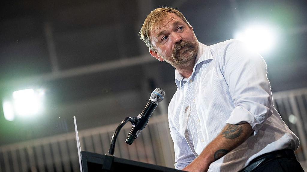 Democrats Urge Maine Senate Hopeful Graham Platner to Withdraw Amid Sexual‑Assault Claim