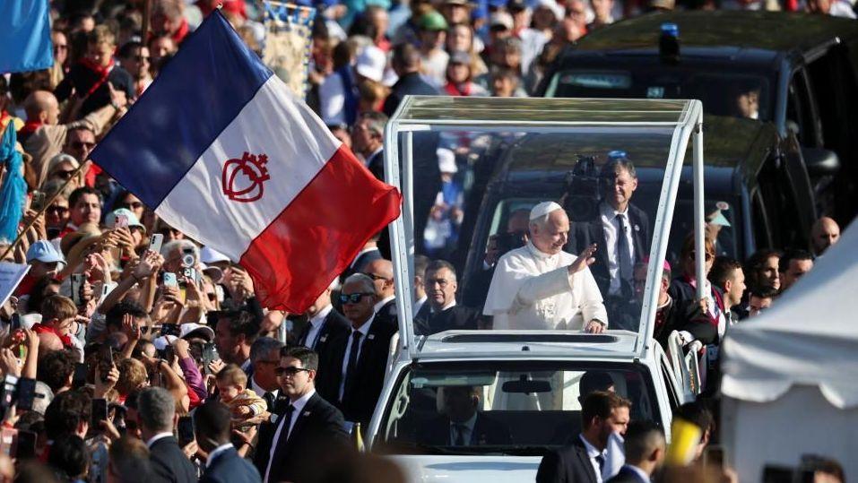 Pope Leo Urges French Bishops to Root Out Abuse Scourge