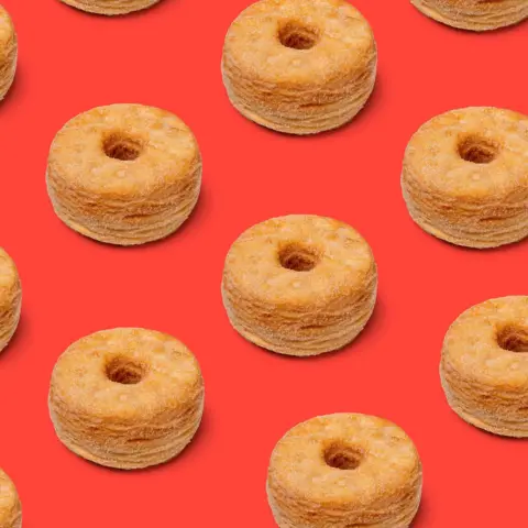 The Shift from Traditional Cooking Shows to Online Food Influencers