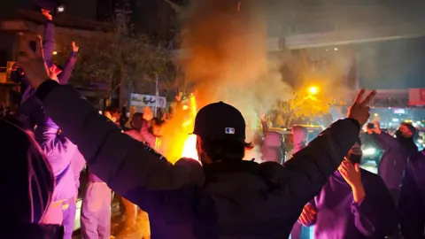 Starlink Service Offered Free in Iran Amid Protest Crackdown