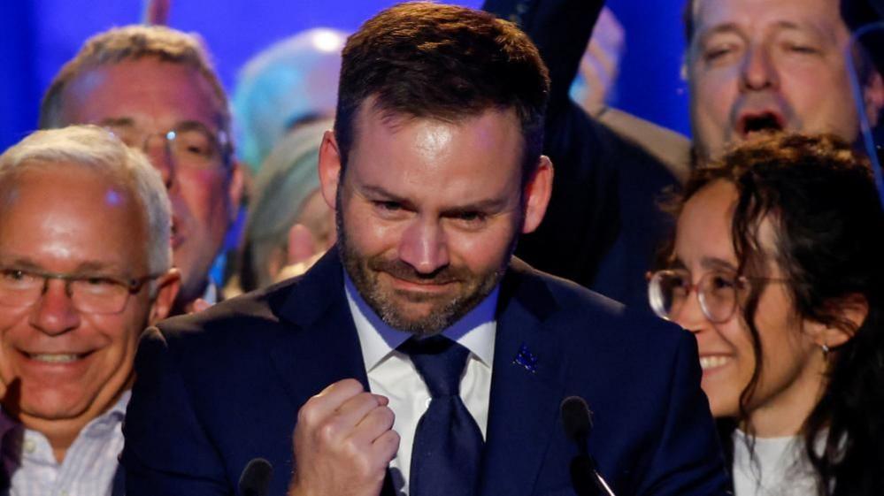 Quebec's Parti Québécois Secures Minority, Eyes Independence Referendum