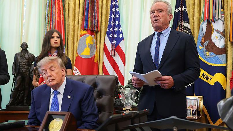 Trump signs a controversial vaccine order