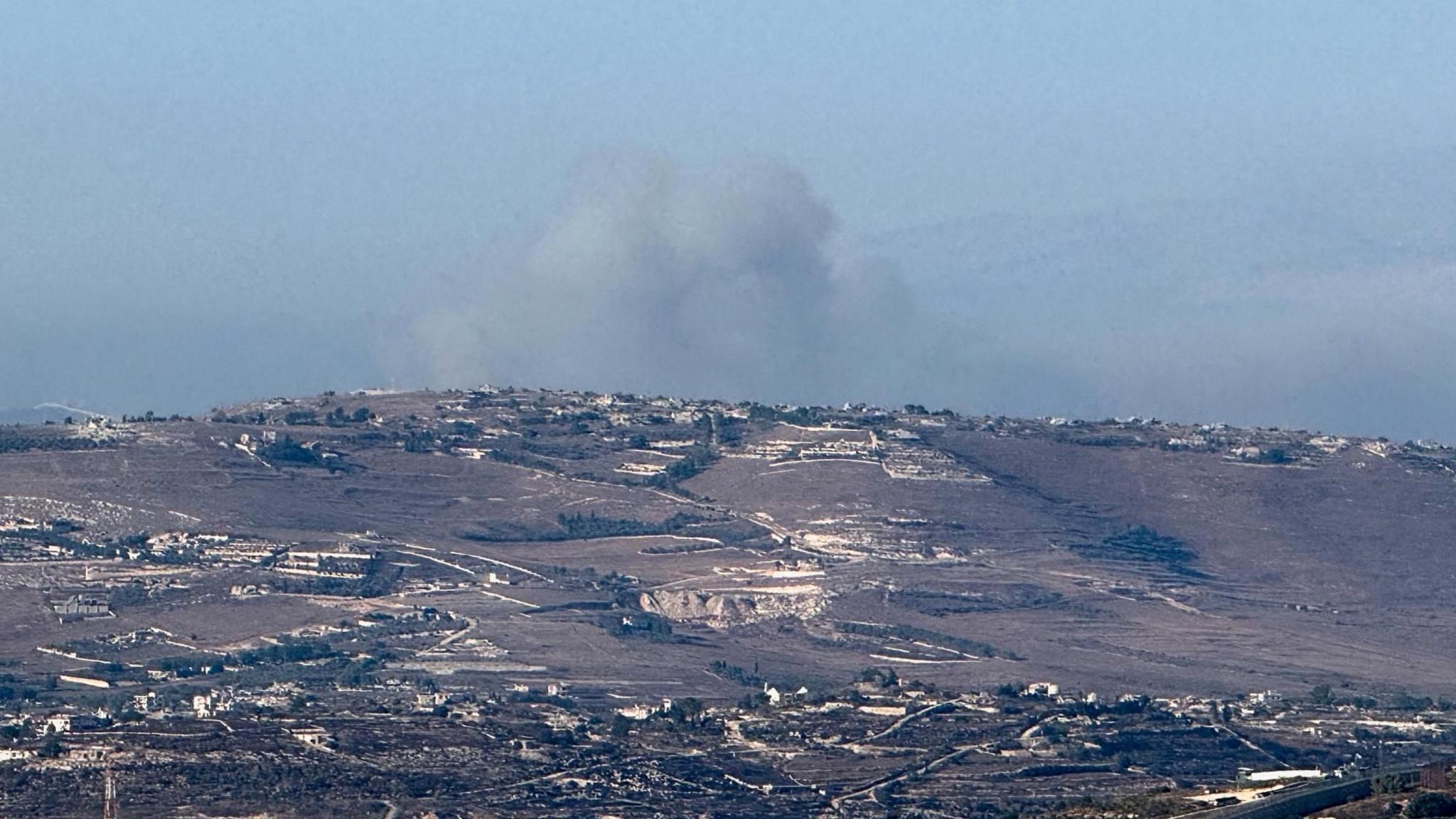 Israel Strikes Southern Lebanon After Evacuation Warning Amid Ceasefire Talks