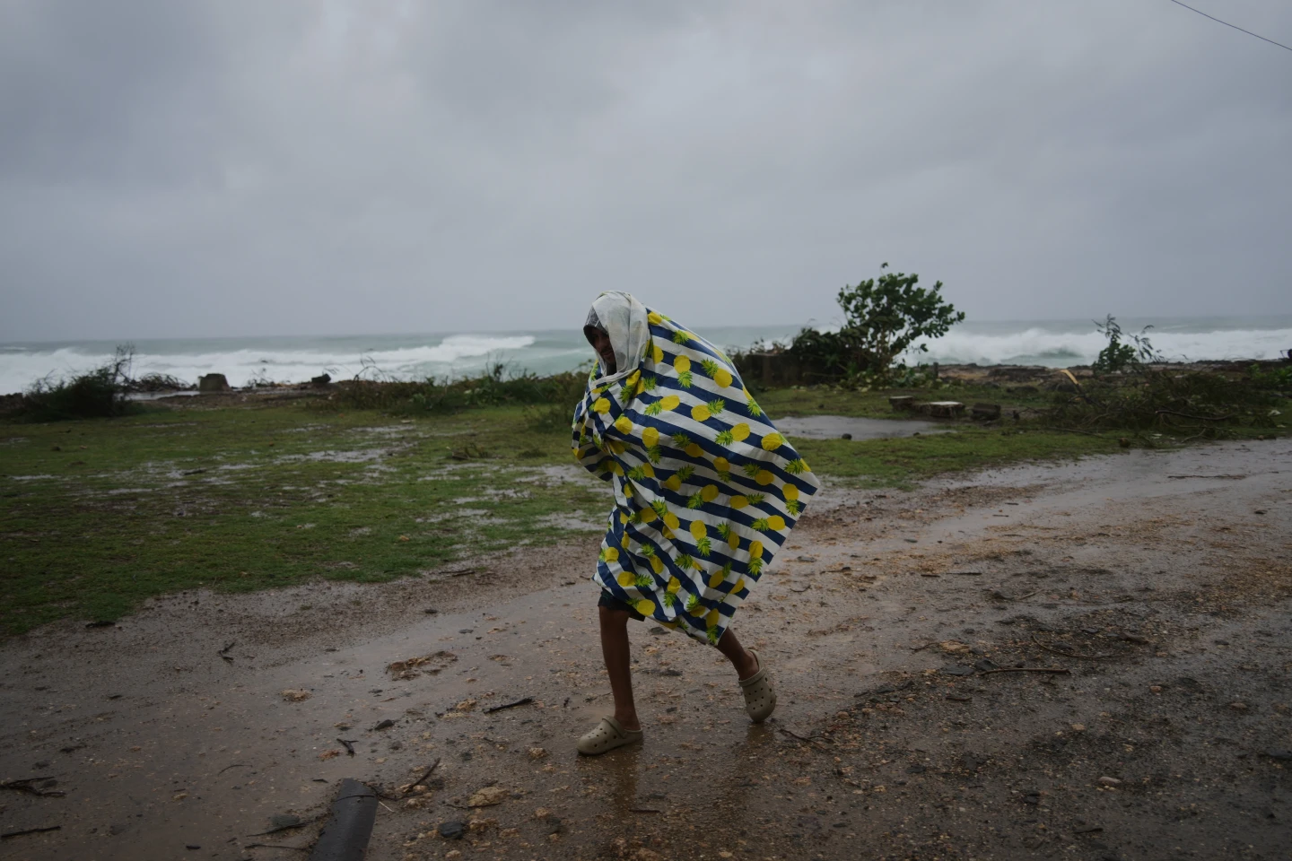 Hurricane Melissa Approaches Cuba, Triggering Massive Evacuations