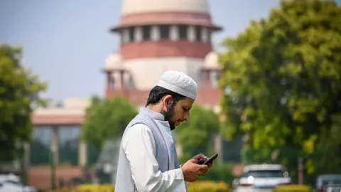 Indian Supreme Court Halts Key Clauses of Controversial Waqf Law