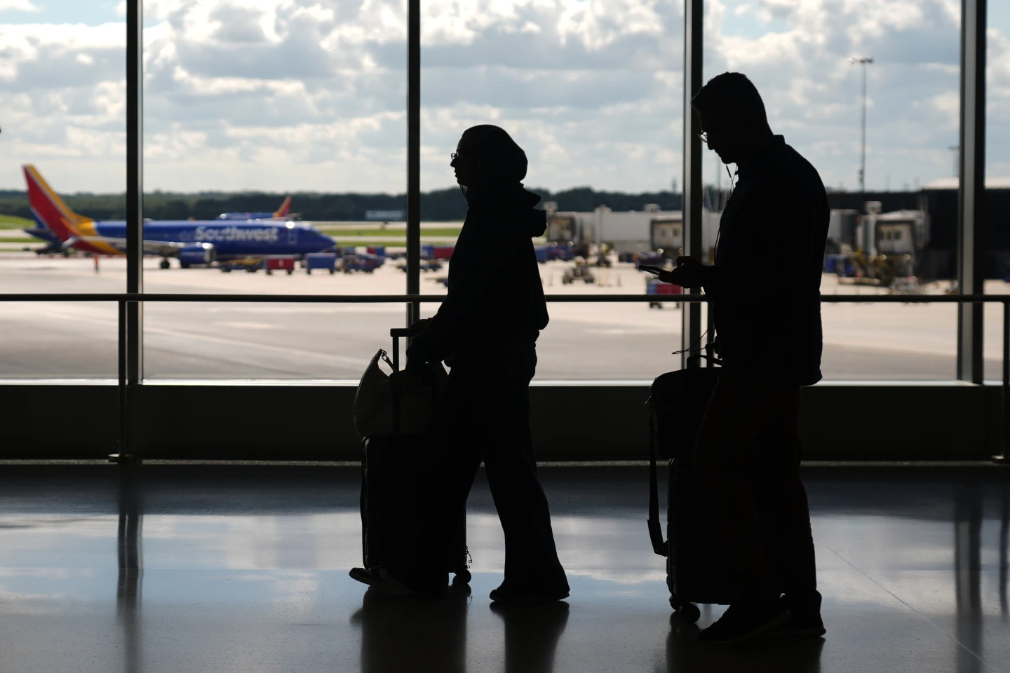 Government Shutdown Creates Major Disruptions in Aviation Operations