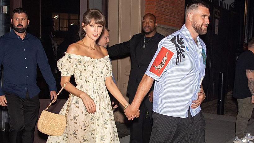 Taylor Swift & Travis Kelce’s Rumoured NYC Wedding Begins with Star‑Studded Mash‑Up