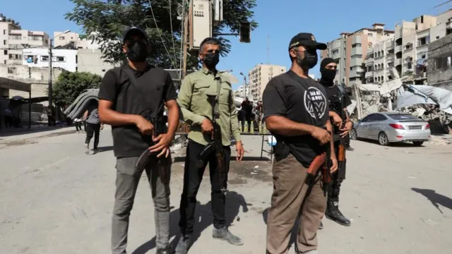 Hamas Mobilizes Forces Amid Fears of Internal Violence in Gaza