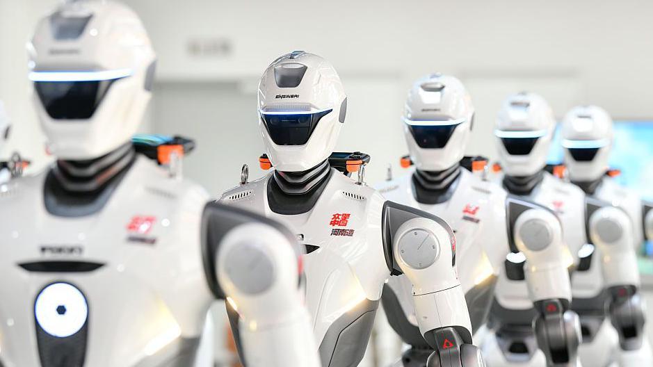 US Blocks New Chinese Humanoid Robot Imports Over Security Concerns