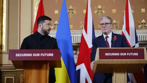 Ukraine's Allies Unite to Eliminate Russian Oil and Gas from Global Market