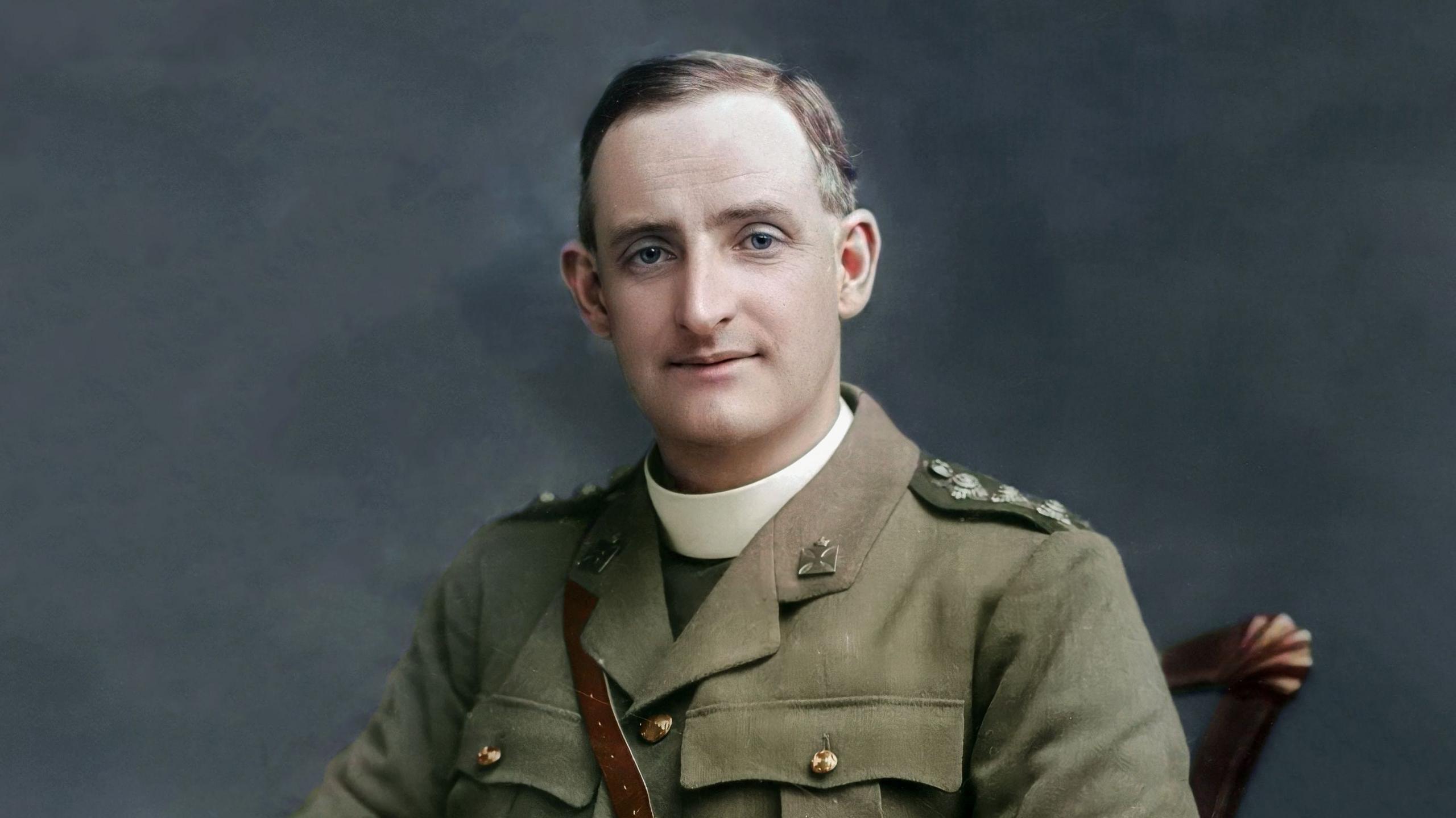 Fr Willie Doyle in his army uniform with a white clerical collar