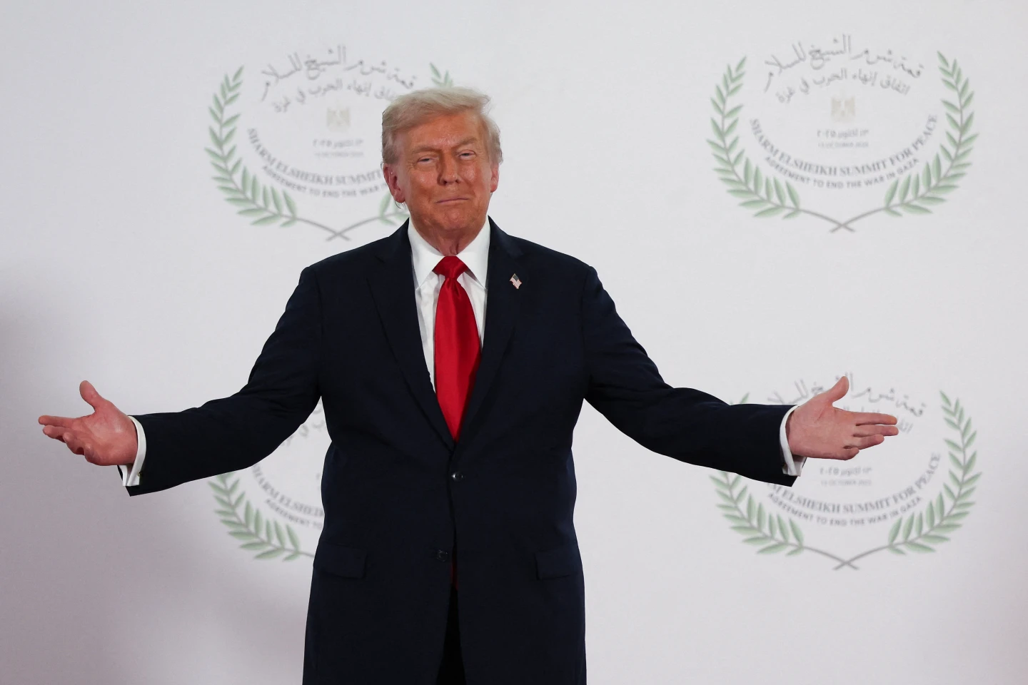 Trump's Approval Ratings Show Mixed Results Amid International Ceasefire Deal