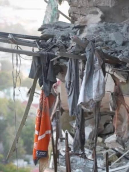 Roland Garros towel remains after Russian missile destroys Odesa apartment