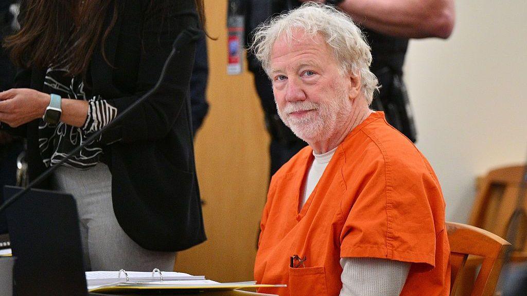 Timothy Busfield at court