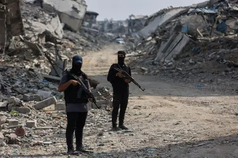 Hamas Fighters in Tunnels Complicate Gaza Ceasefire Negotiations