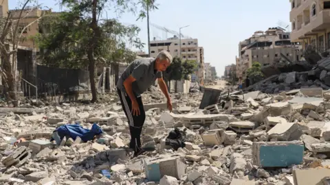 Indirect Peace Talks Begin in Egypt Between Israel and Hamas Over Trump's Gaza Plan