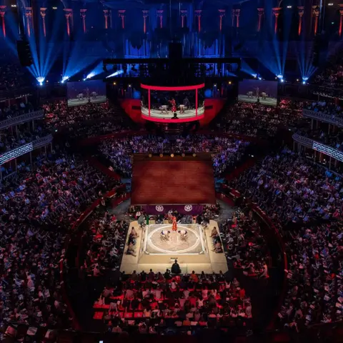 Grand Sumo Tournament Unites Fans in London with Ancient Rituals and Modern Fandom