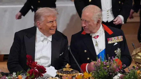 Library Director Resigns Over Trump's Sword Gift Controversy to King Charles