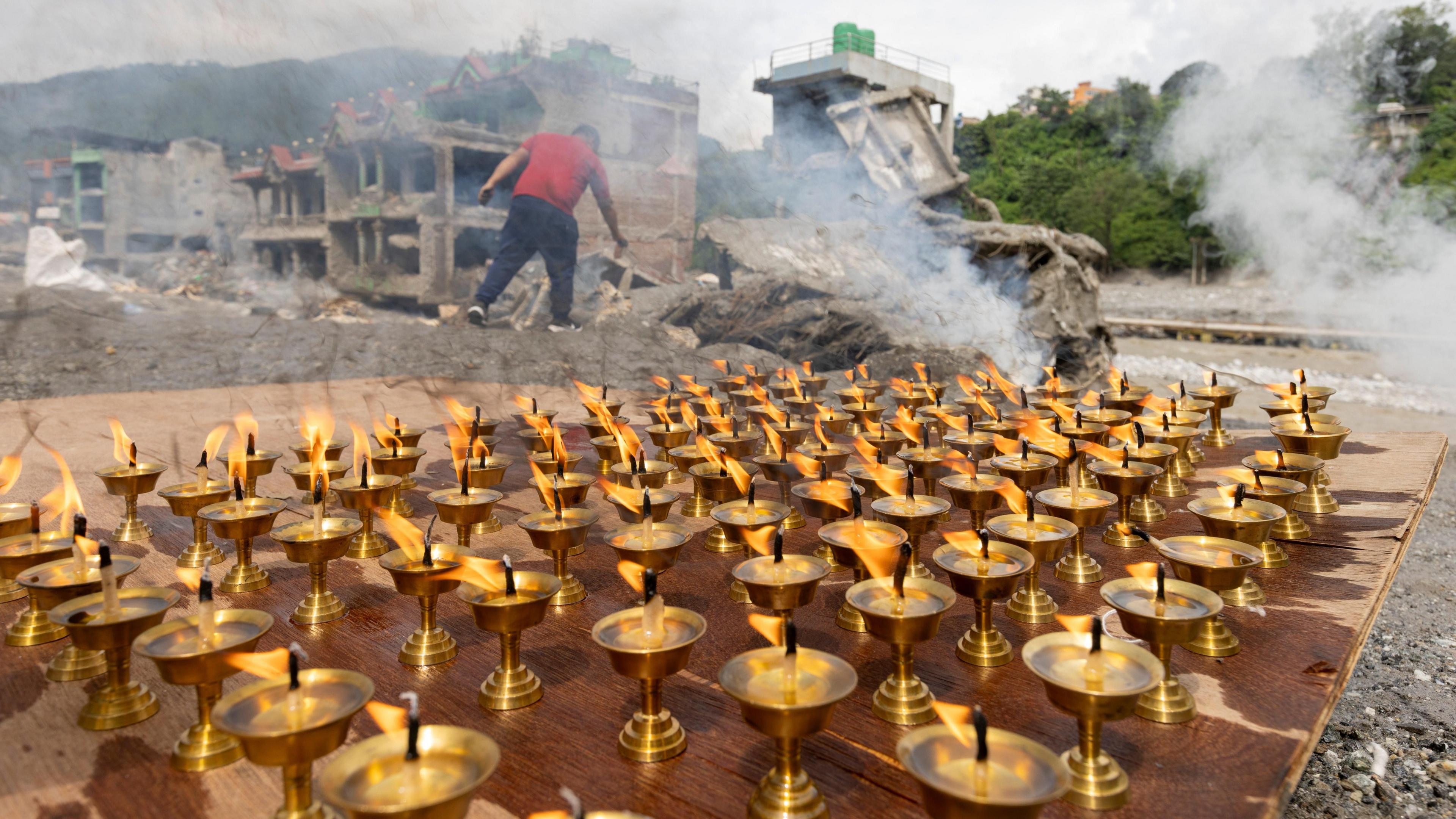 Noah’s Flood: Nepal‑s Rings of Mourning and Rescue Operations
