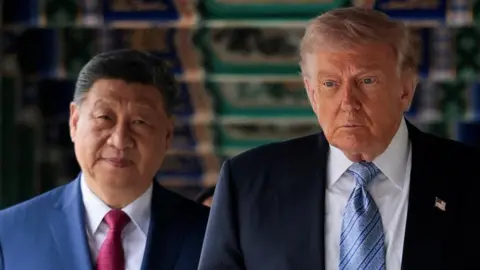 Trump Urges Taiwan to Resist Independence Post-Summit with Xi Jinping