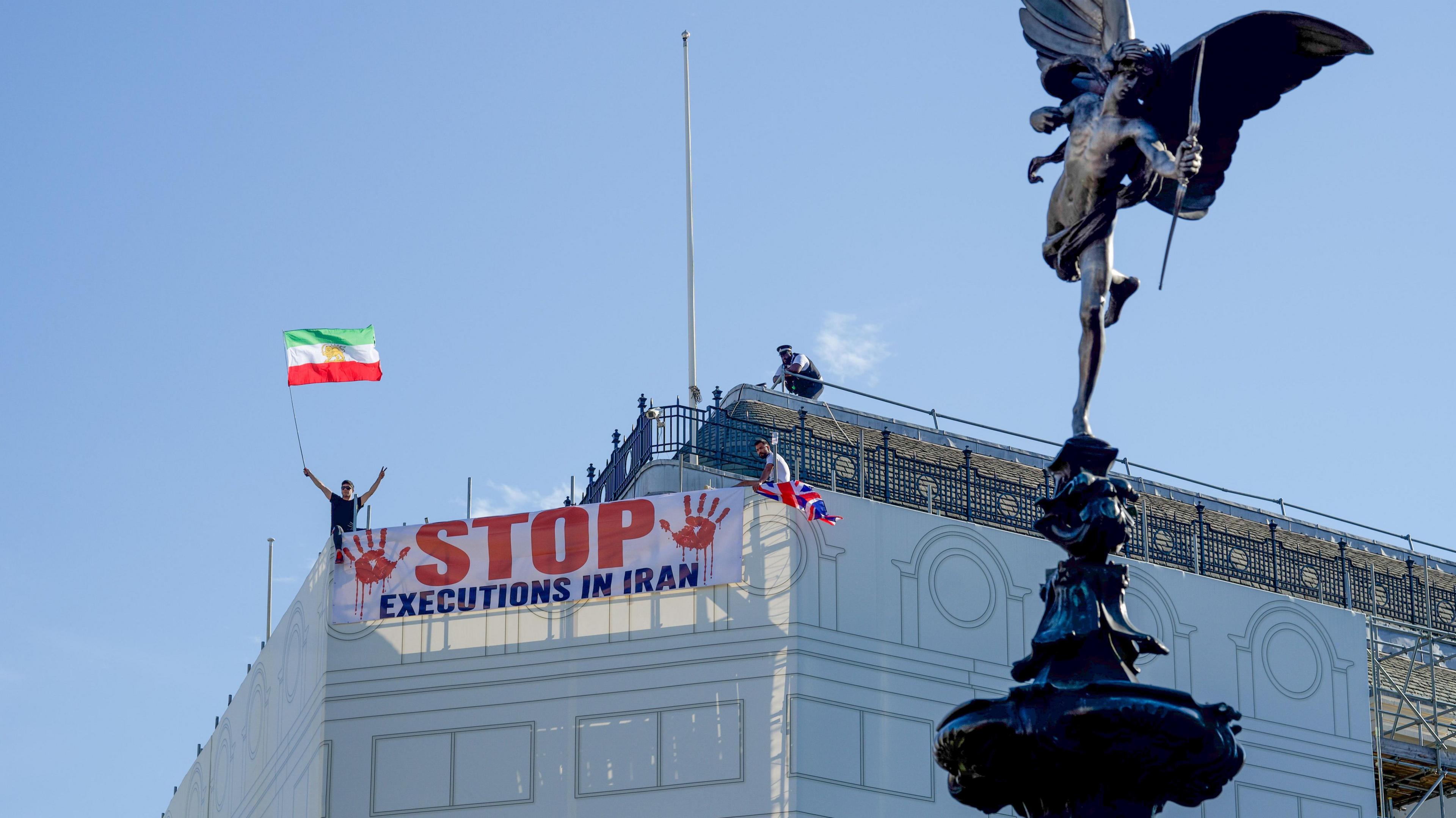 UN Human Rights Chief Warns of Rising Executions in Iran